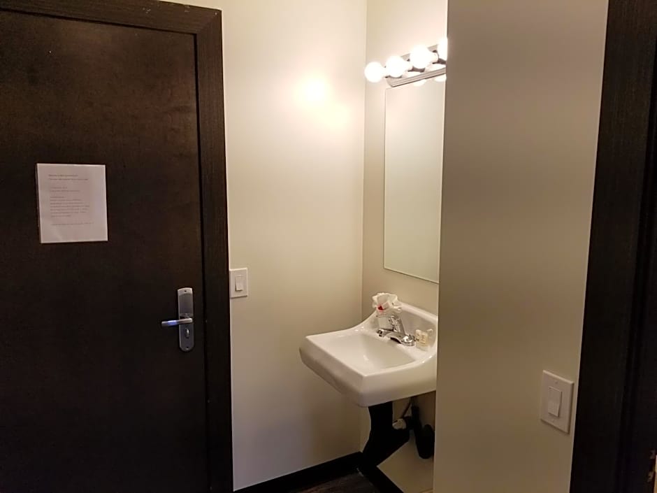 Best Lynnwood Inn