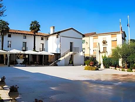 Hotel In Sylvis