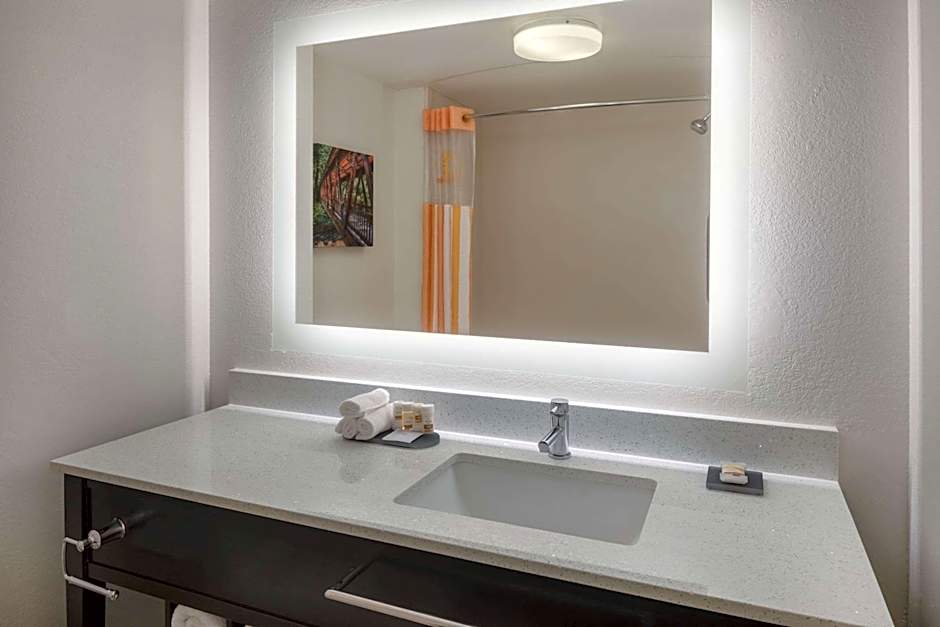 La Quinta Inn & Suites by Wyndham Atlanta Douglasville