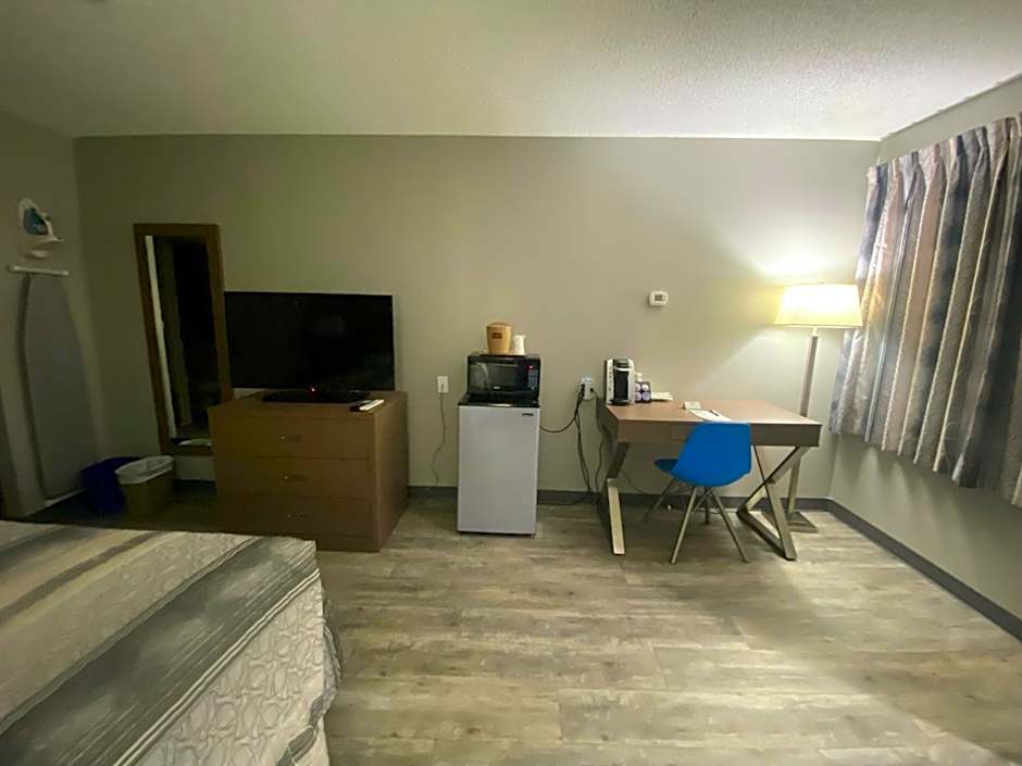Travelodge by Wyndham Grande Prairie
