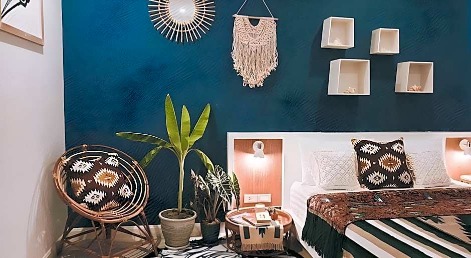 Chill House at Naiyang