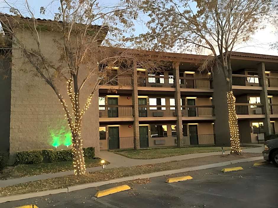 G T Hotels Inn & Suites Extended Suites