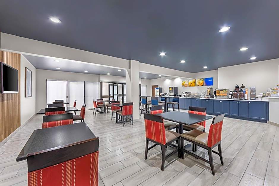Comfort Suites London South