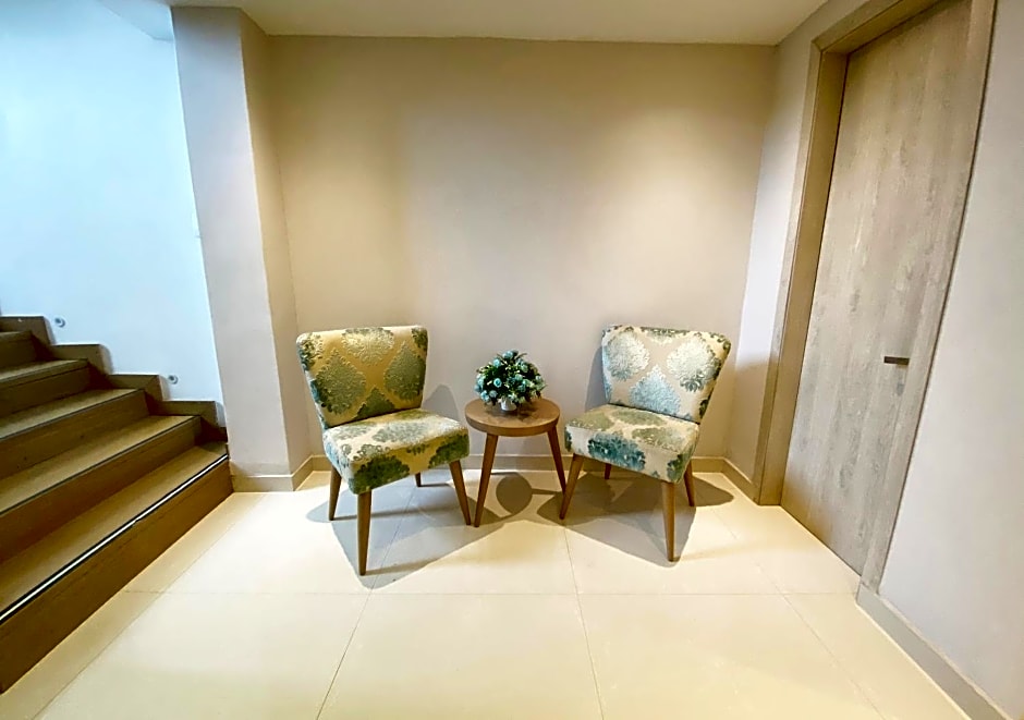 Hotel 1525 By Gh Suites