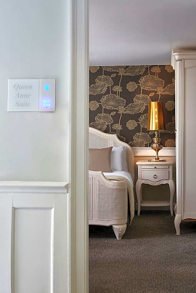 The Westbridge Hotel