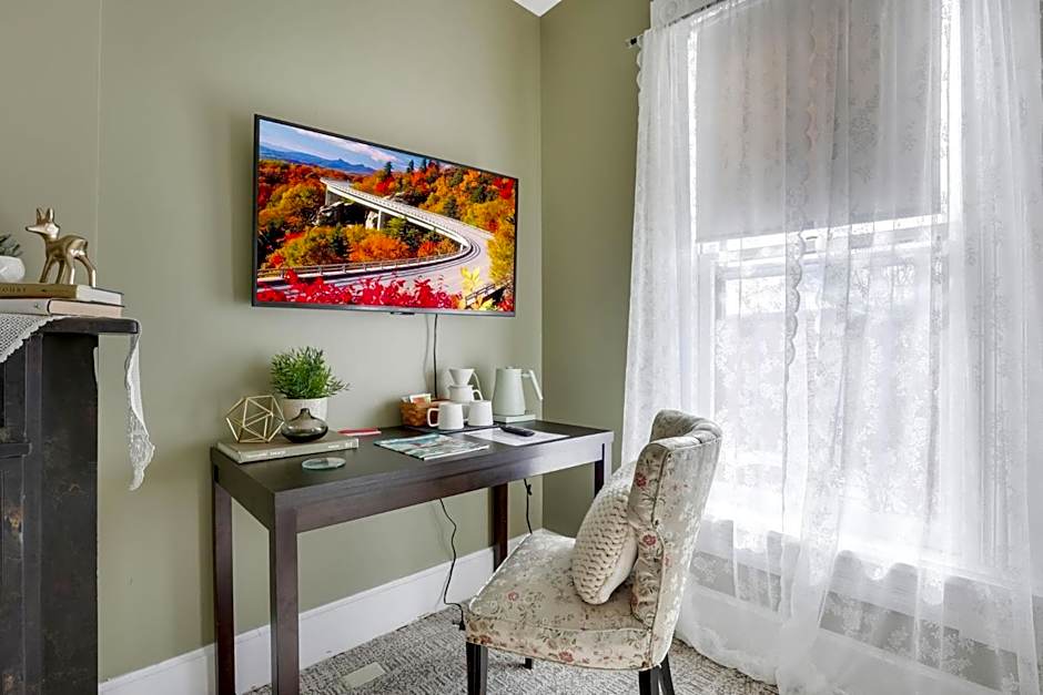 50 Lincoln Short North Bed & Breakfast