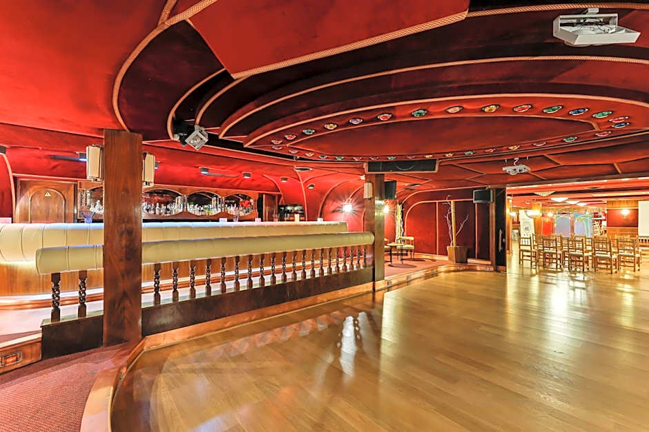 Área de Servicio El Cruce