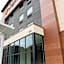 La Quinta Inn & Suites by Wyndham Atlanta Roswell