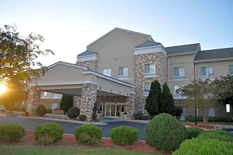 Holiday Inn Express Williamston, an IHG Hotel