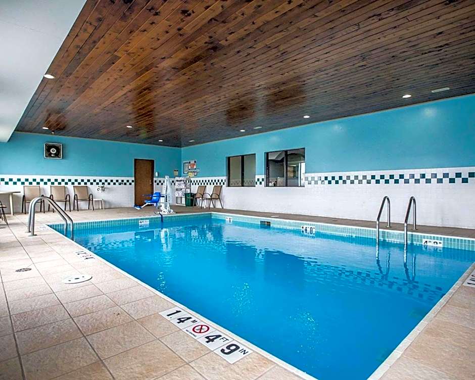 Quality Inn Peru near Starved Rock State Park