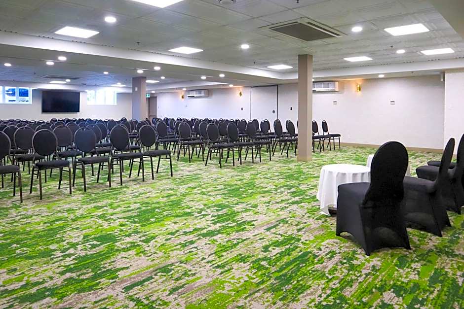 Ramada Plaza by Wyndham Gatineau/Manoir du Casino