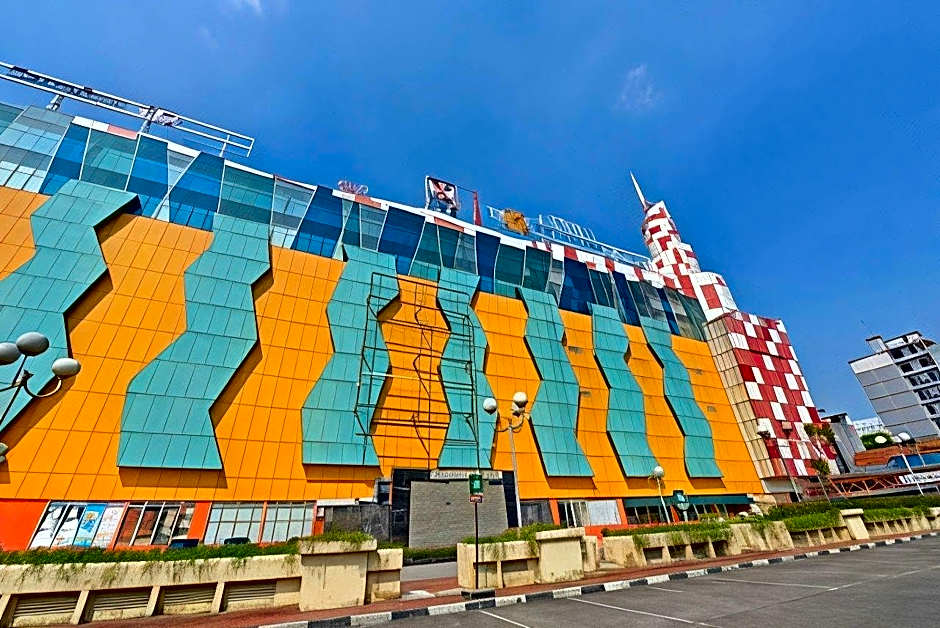 Hotel Urban Falatehan Blok M