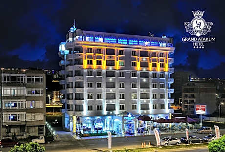 Grand Atakum Hotel