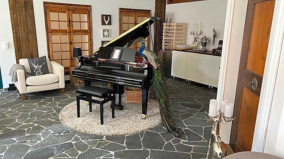 SPANNORT family home with common kitchen and self check-in