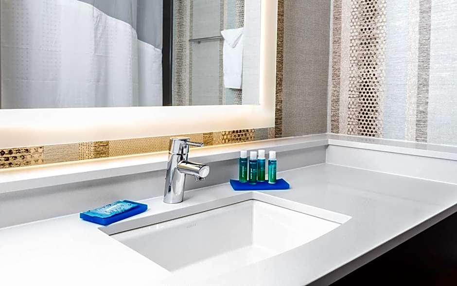 Holiday Inn Express Hotel & Suites Eugene Downtown - University By IHG
