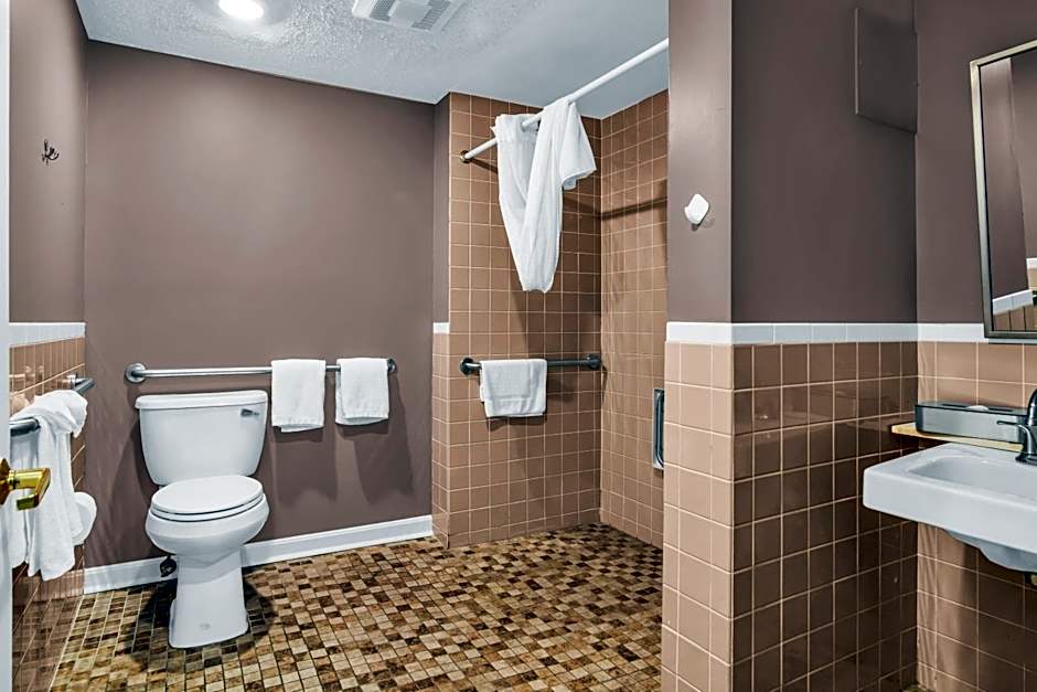 The Northshore Hotel