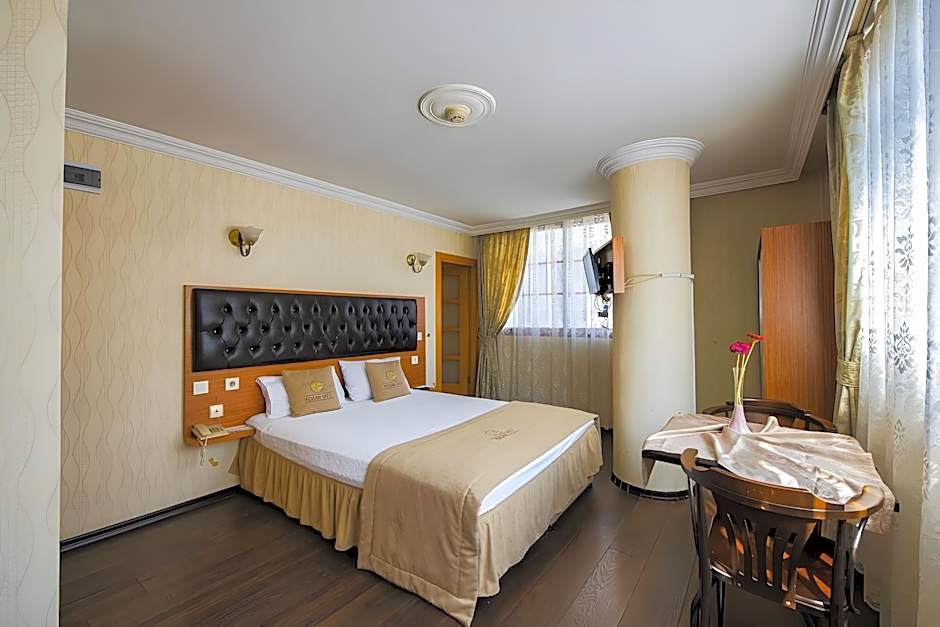 Kozan City Hotel