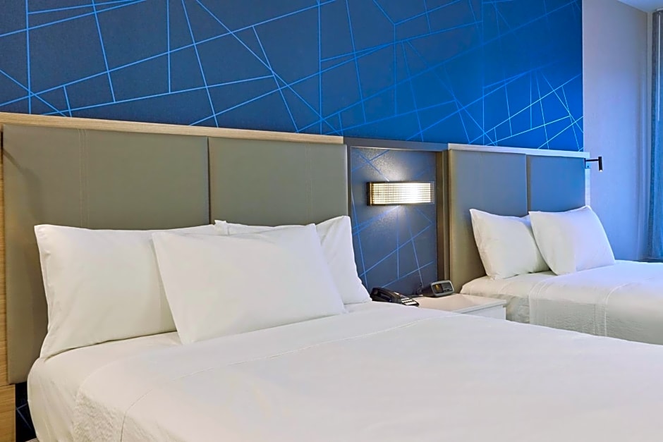 SpringHill Suites by Marriott Medford Airport