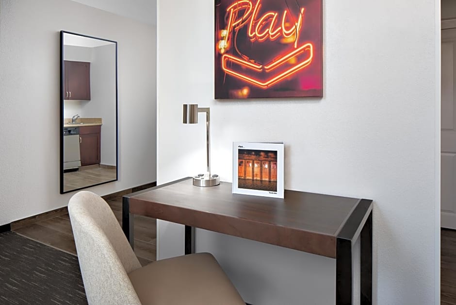 Homewood Suites by Hilton Nashville Downtown