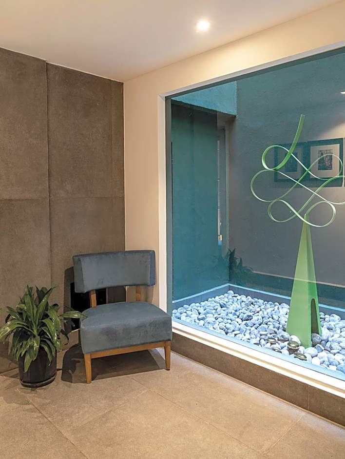 Reforma Guest House