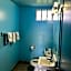 Westgate Manor Motel By OYO Youngstown Austintown