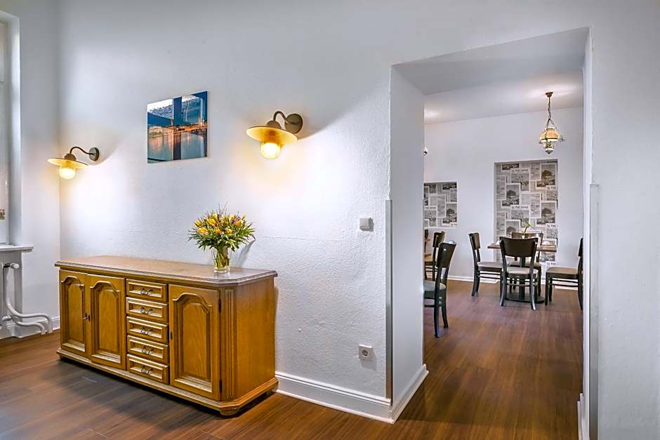 Signature Hotel Astoria