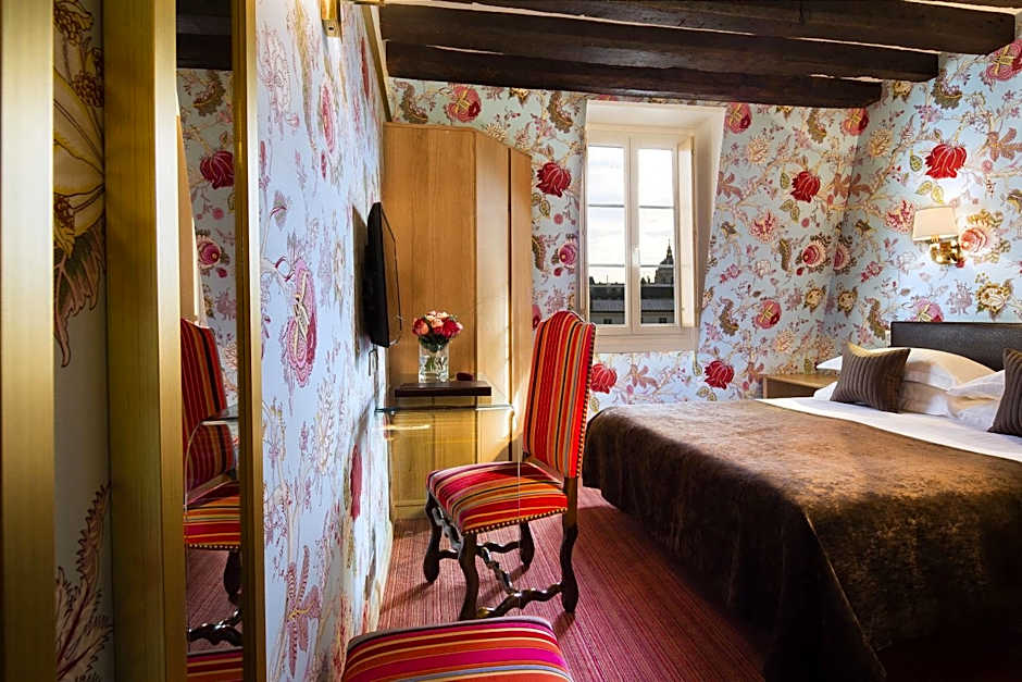 Hotel Saint-Paul Rive-Gauche