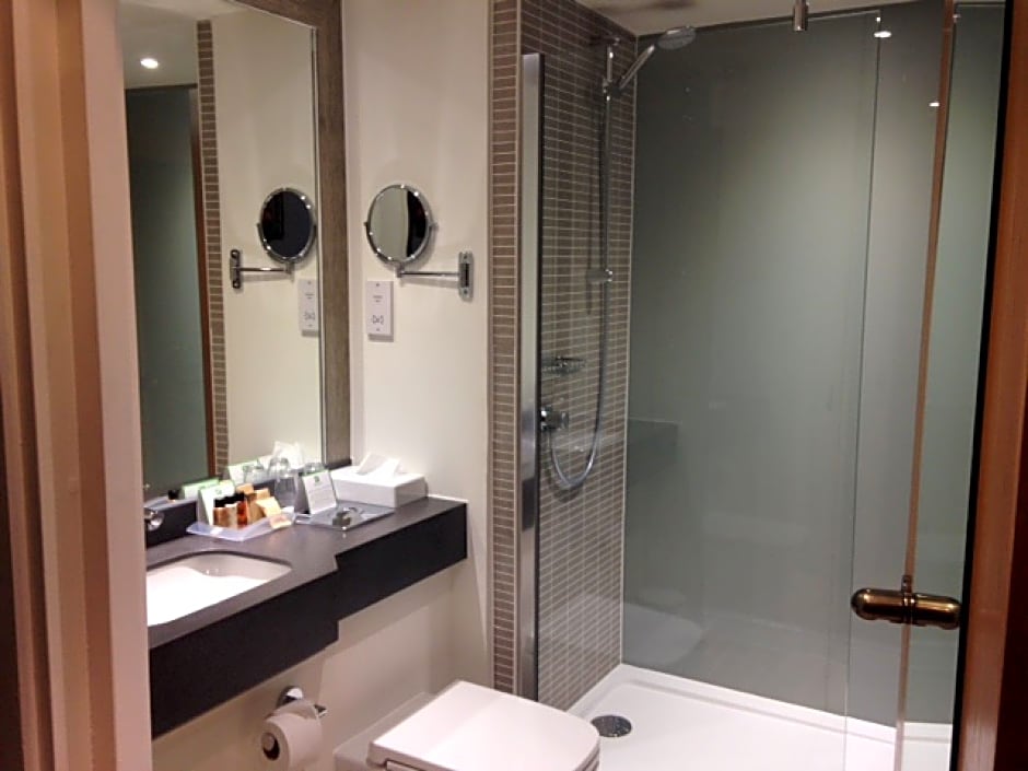 Holiday Inn Warrington By IHG