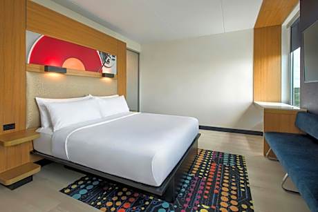 Top Floor King Room