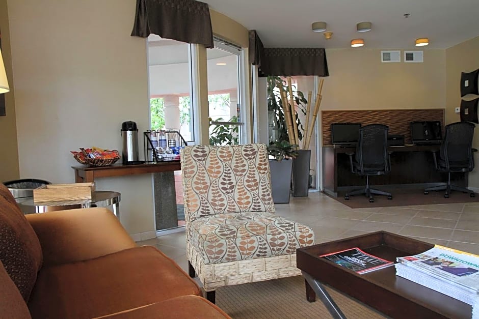 Best Western Plus Suites Hotel Coronado Island