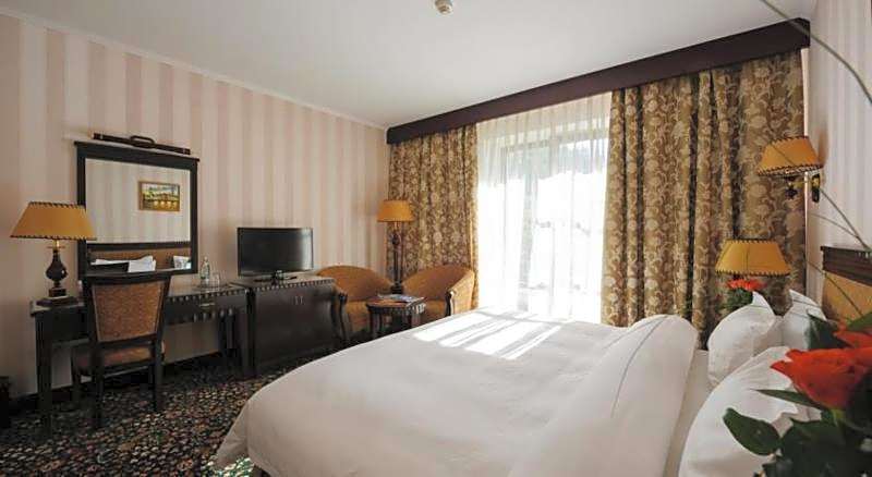 Continental Hotel in Odesa