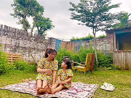 Mơ Homestay - Đầm Vân Long