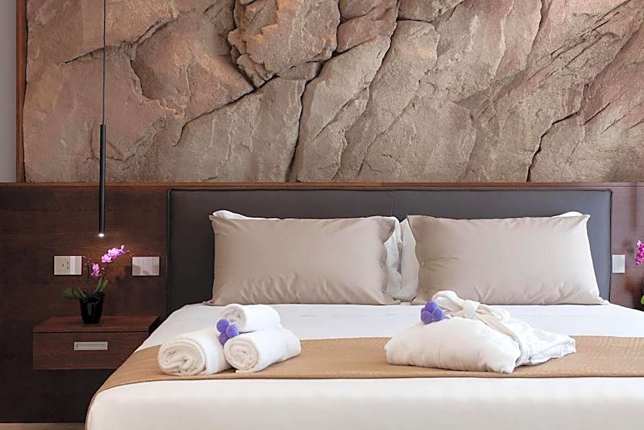 Palazzo Ferrucci Luxury Suites