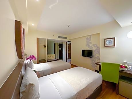 Interconnecting Deluxe Double and Twin Room