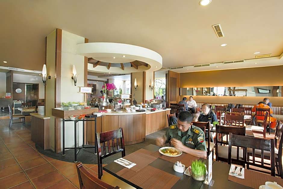 Grand Zuri Dumai Hotel