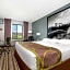 Super 8 by Wyndham Bloomington/Airport