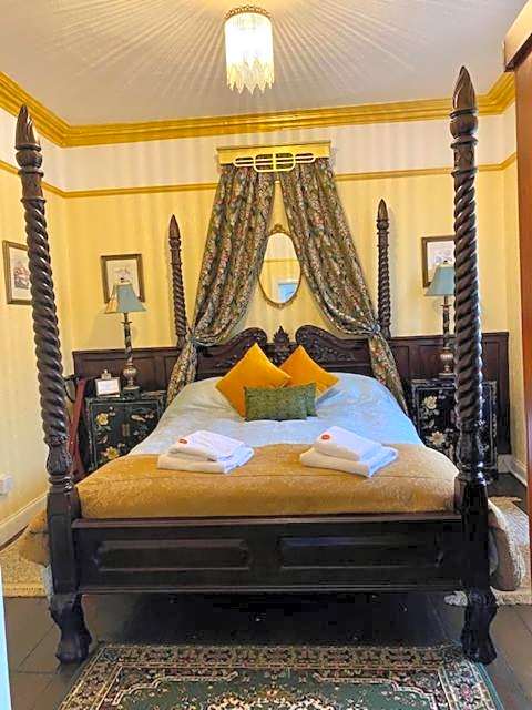 Rosebank House Bed & Breakfast