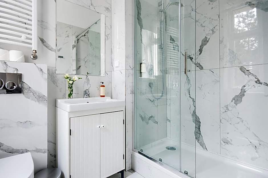 Riviera Residence Apartments