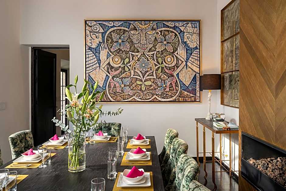 Villa Garita, 6BR Designer Villa with Heated Pool in Centro