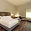 La Quinta Inn & Suites by Wyndham Lafayette Oil Center
