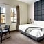 Joinery Hotel Pittsburgh, Curio Collection by Hilton