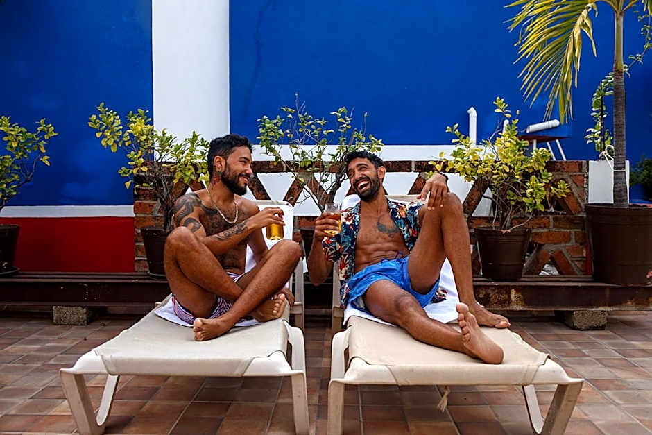 La Iguana Vallarta LGBT ADULTS ONLY - Romantic Zone - Party Clubbing Street