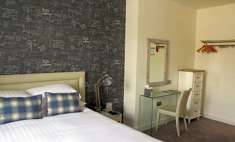 Photo 1 of 3 of Double Room