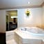 Cloverdale Wine Country Inn and Suites