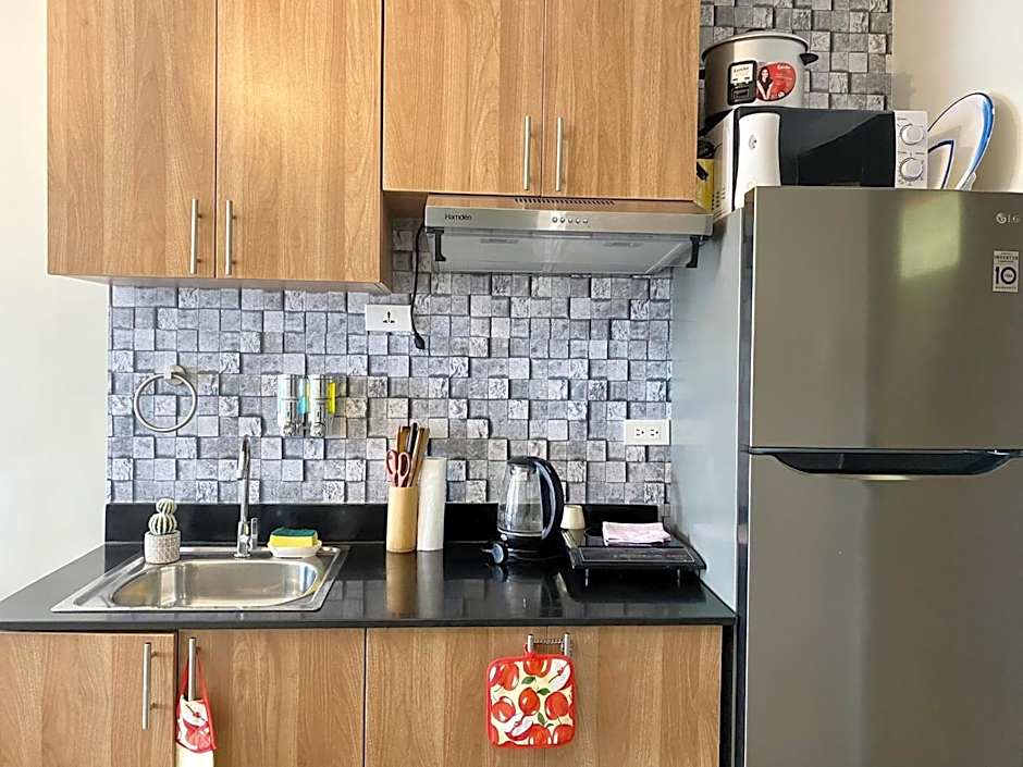 Serenity Stay Condo at 19th floor The Loop Tower Limketkai Center Lucky 19