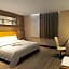 IU Hotel Guangzhou Sports Center Lin He West Metro Branch