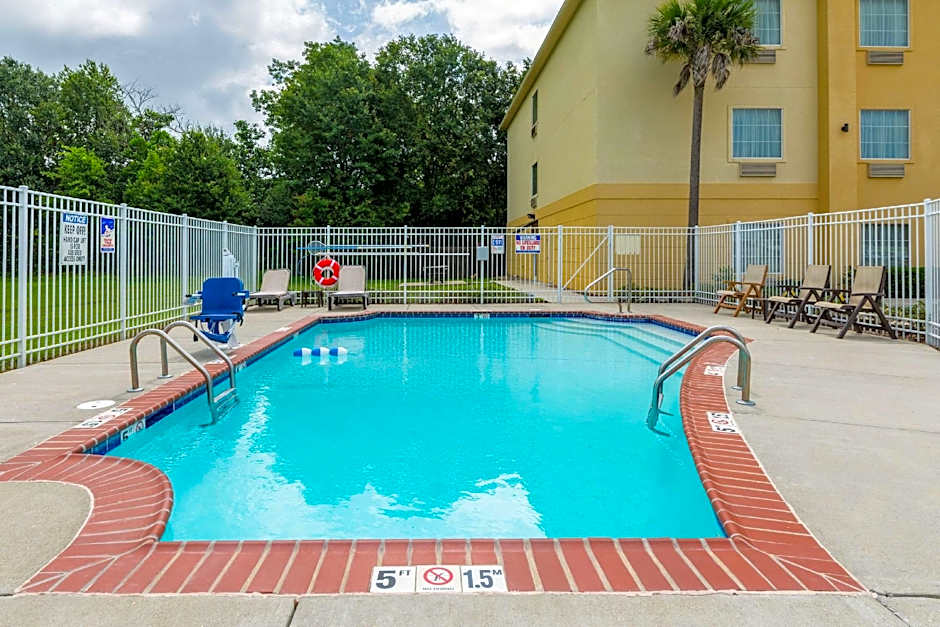 Comfort Inn & Suites Scott-West Lafayette