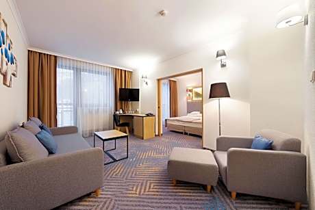 Apartment (4 Adults)