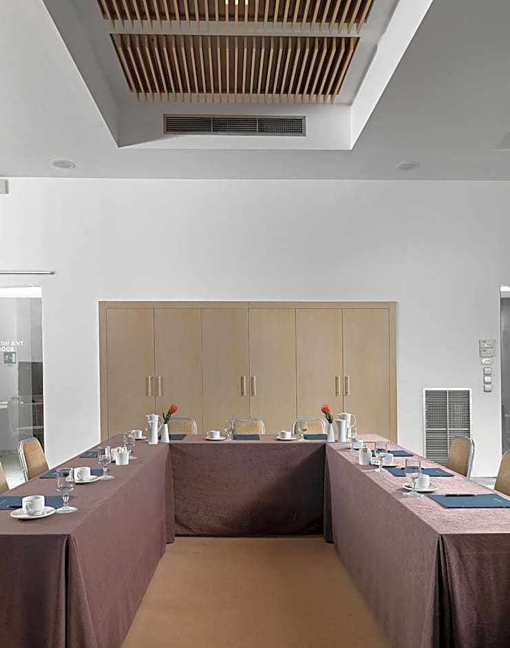 Airotel Achaia Beach