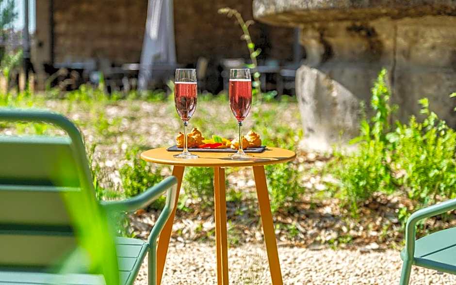 Demeures et Châteaux l'Abbaye Caladoise